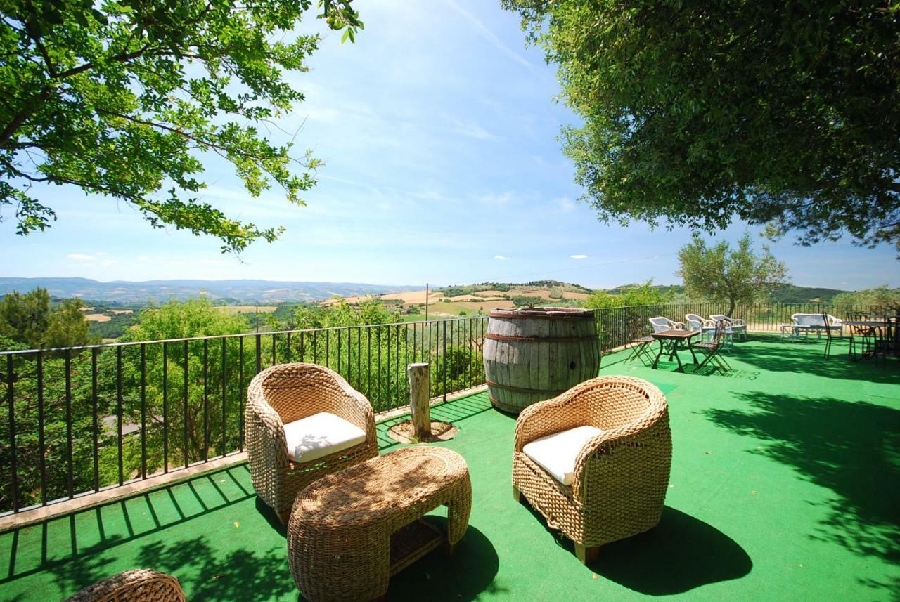 Agriturismo La Casella San Terenziano Экстерьер фото